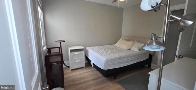 Building Photo - 1211 33rd St NW