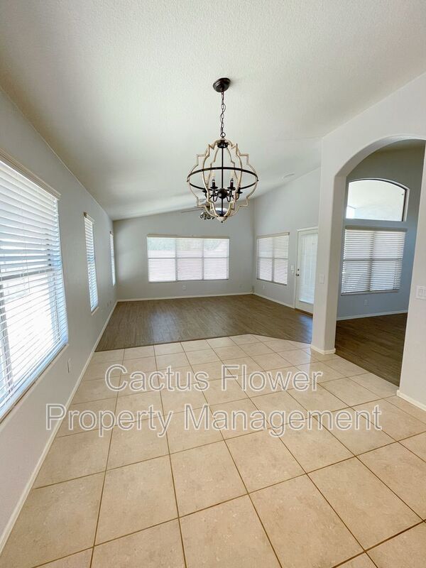 Building Photo - 2392 E Morelos St