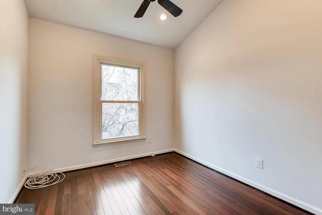 Building Photo - 2919 Elliott St