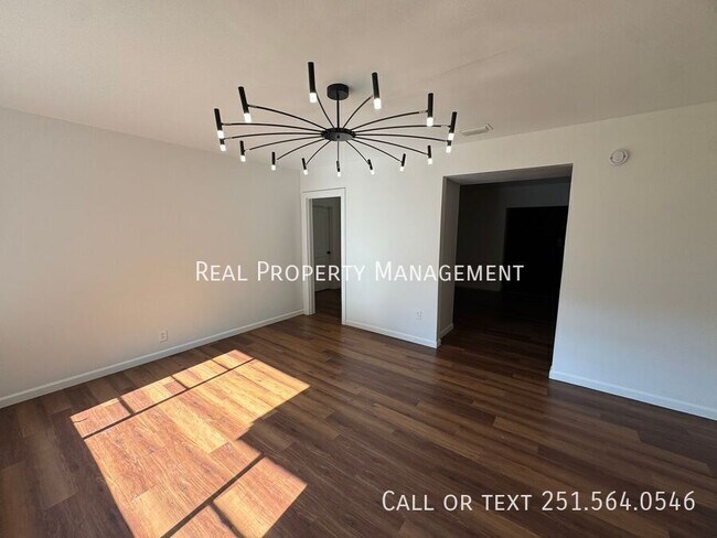 Building Photo - 265 Thrift St