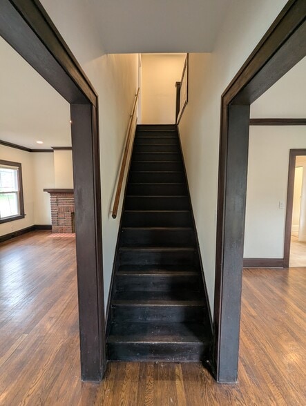 Building Photo - 1510 Wood Rd