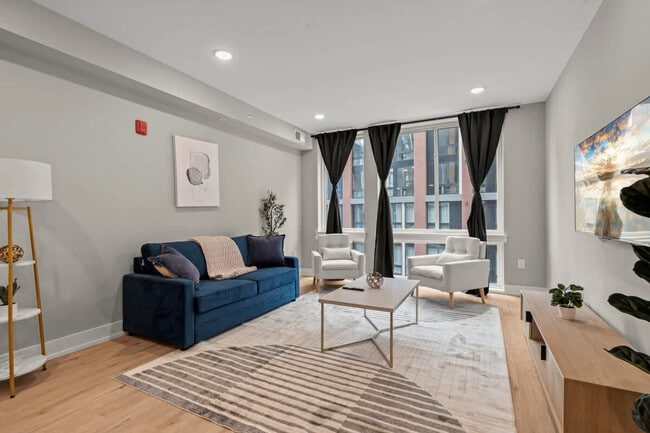 Building Photo - 916 N Delaware Ave