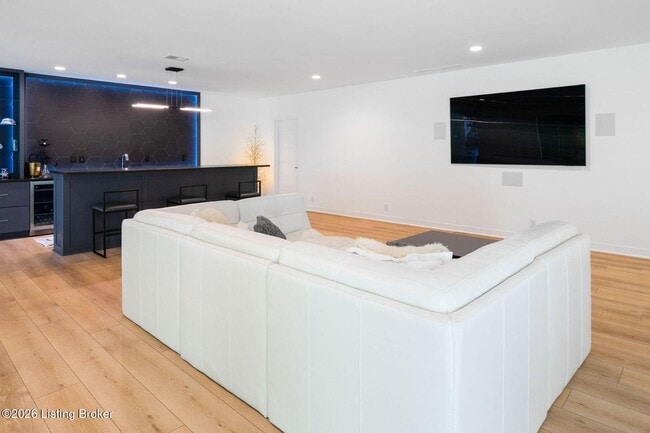 Building Photo - 14201 Reserves Cove Dr