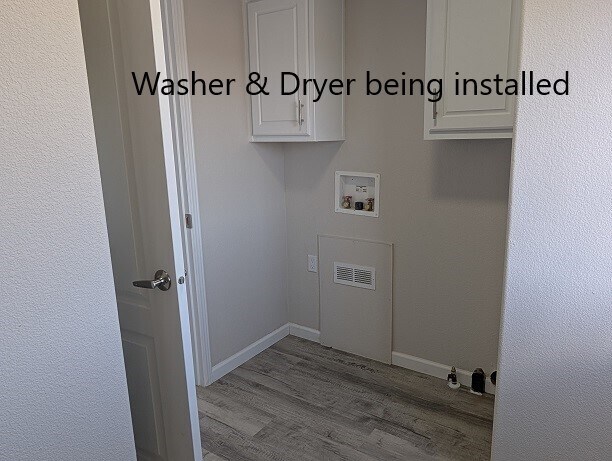 Building Photo - 50559 W Esch Trail