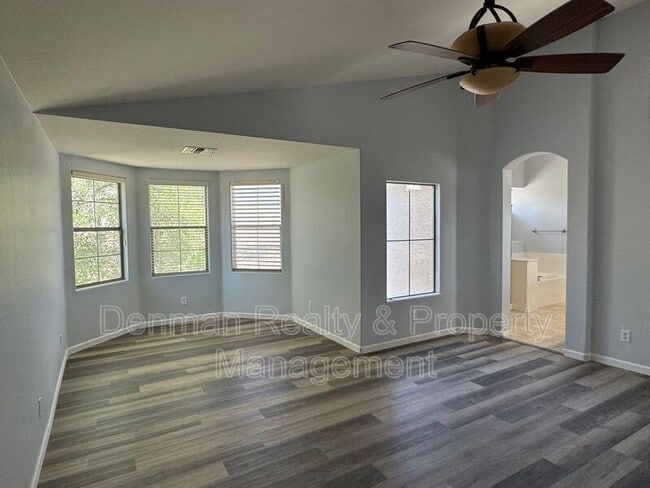 Building Photo - 10397 W Foothill Dr