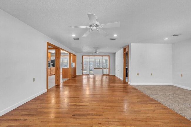 Building Photo - 307 Palmetto Ave