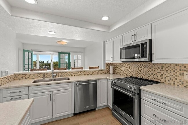 Building Photo - 378 Playa Blanca
