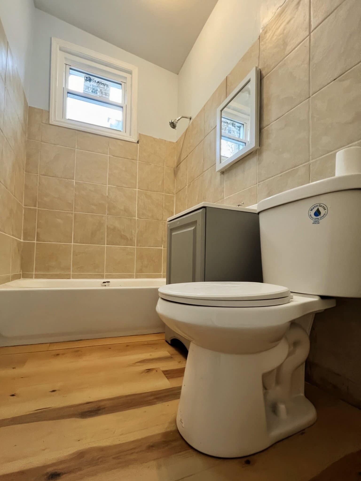 Building Photo - 2651 W North Ave