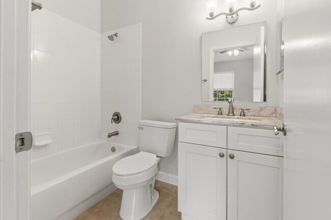 Building Photo - 8671 Hunters Key Cir