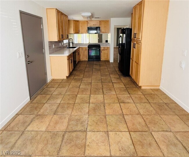 Building Photo - 4241 Satinwood Dr