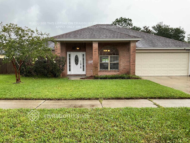 Primary Photo - 1727 Blue Ridge Dr