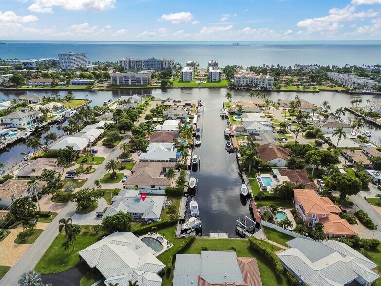 Building Photo - 1516 SE 10th St