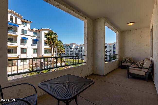 Building Photo - 2511 W Queen Creek Rd