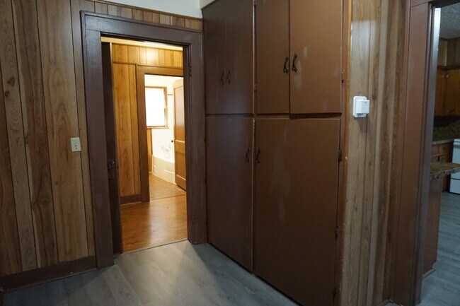 Building Photo - 4594 US-287