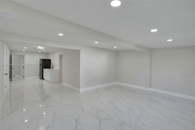 Building Photo - 7943 NW 6th Ave