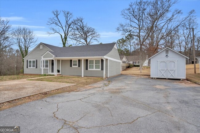 Building Photo - 713 N Lakeshore Dr