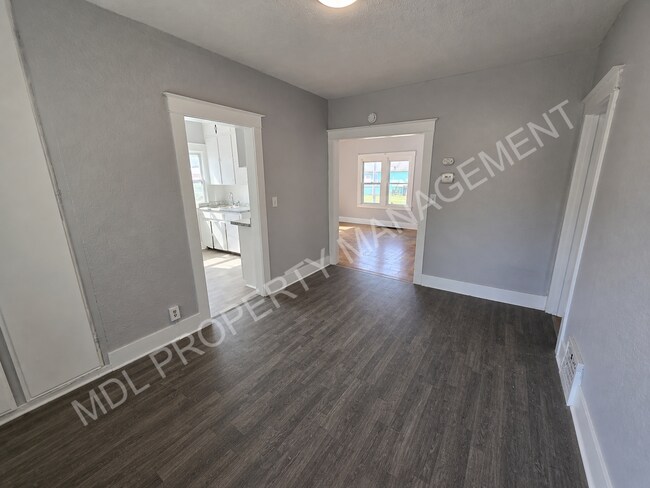 Building Photo - 2-Bedroom Home in Saginaw