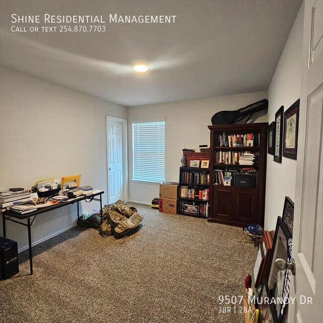 Building Photo - 9507 Murandy Dr