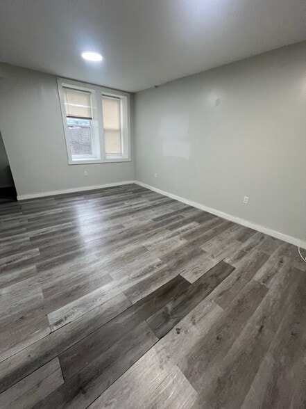 Building Photo - 131 S Harrison St