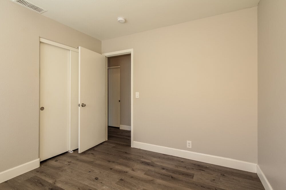 Building Photo - 15746 W Young St