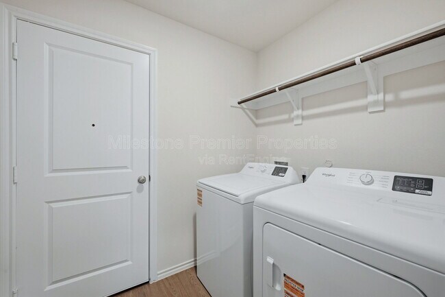 Building Photo - 508 Regiment Rd