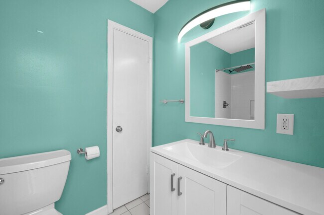 Building Photo - 5229 Compass Ct