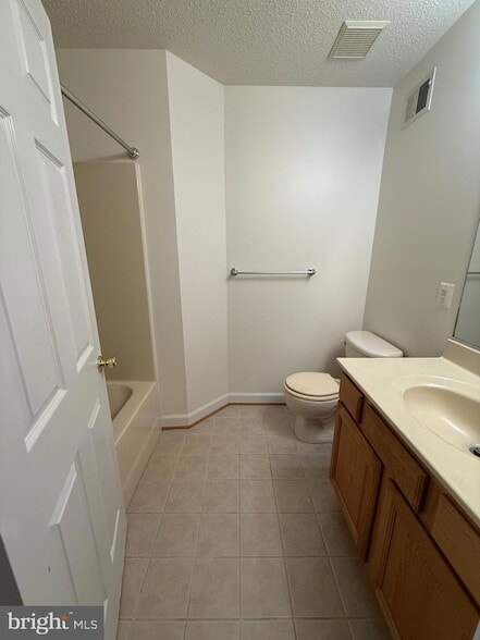 Building Photo - 309 Arlington Dr