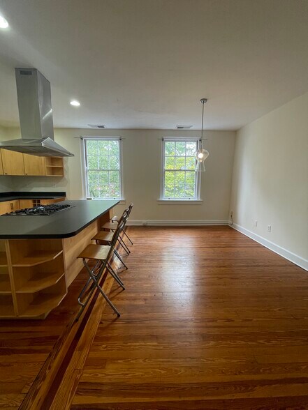 room for dining table - 417 E 6th St