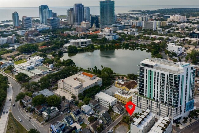 Building Photo - 340 Moffett Ct N