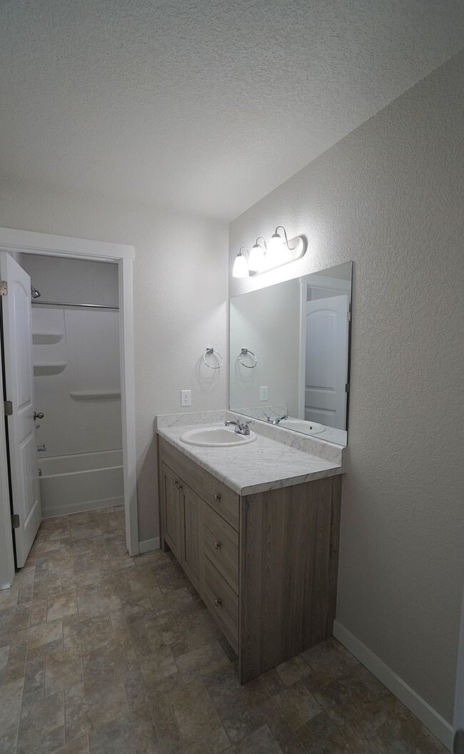 Building Photo - 3254 Thunderchief Hts