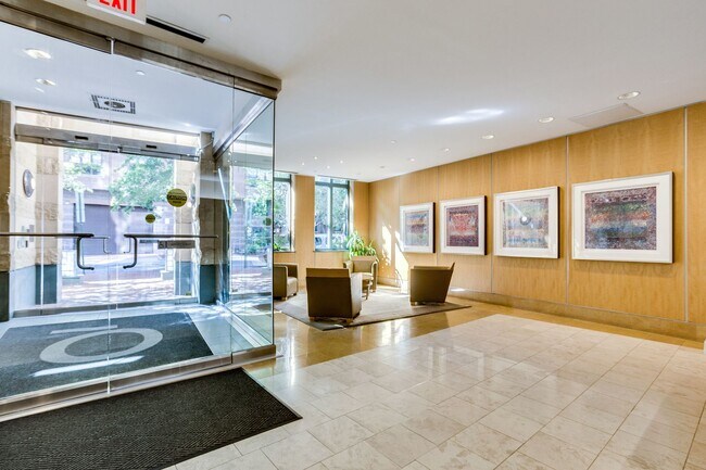 Building Photo - 1117 10th St NW