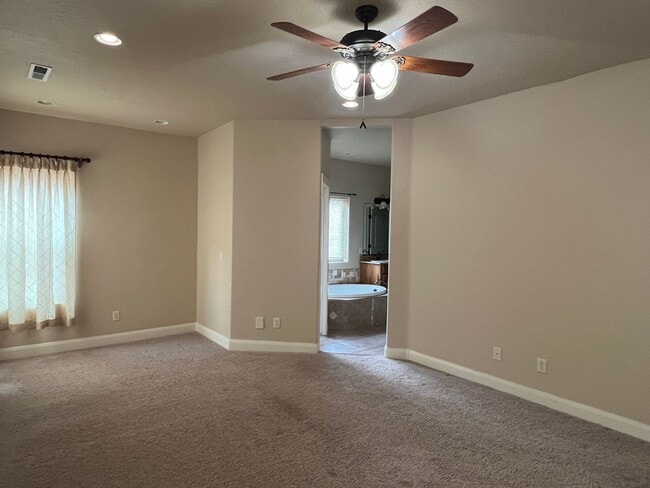 Building Photo - MONTH TO MONTH LEASE ONLY. Beautiful Custo...