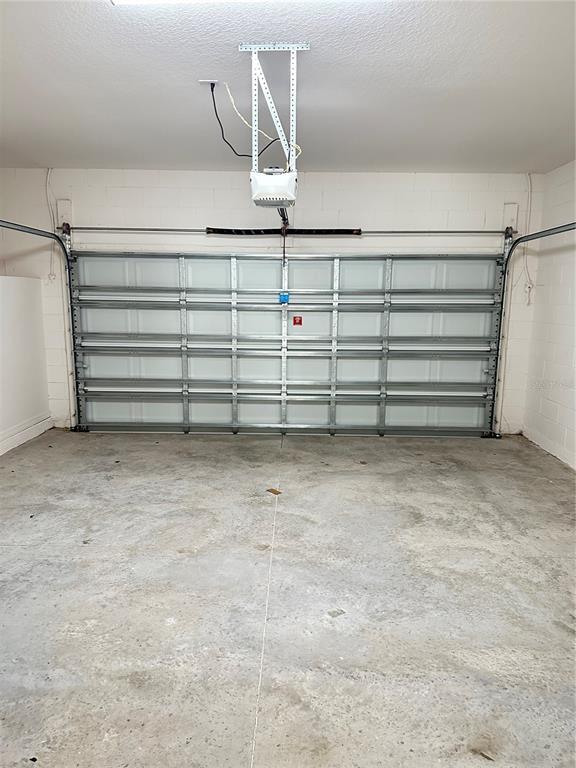 Building Photo - 5850 Ali Grace Dr