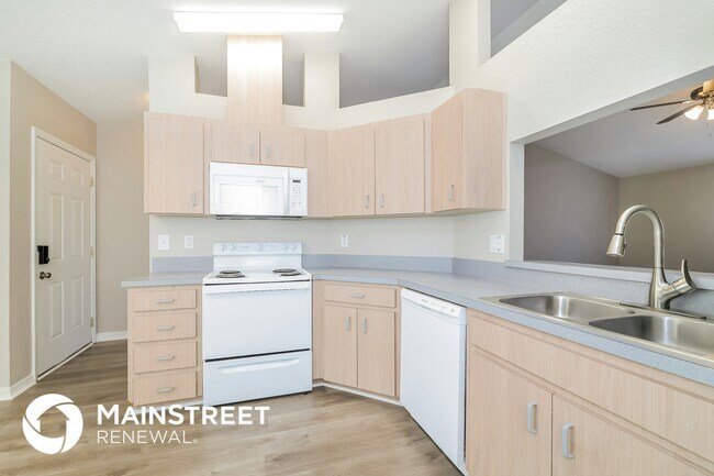 Building Photo - 3728 Imperial Dr