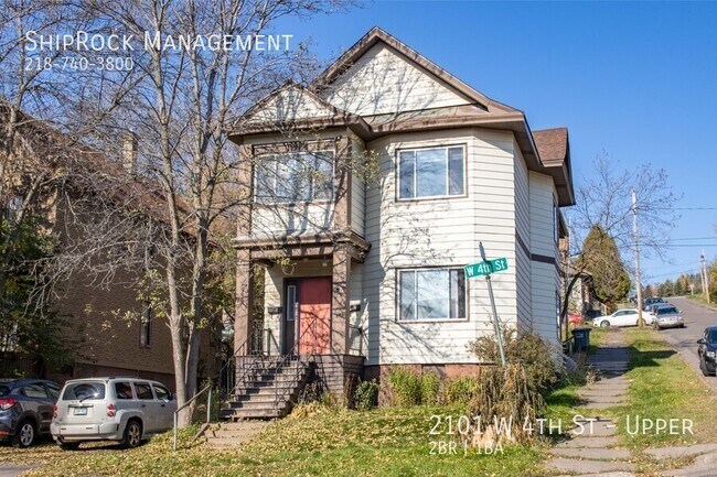 Primary Photo - 2101 W 4th St