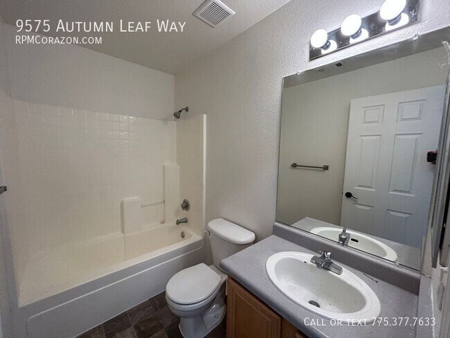 Building Photo - 9575 Autumn Leaf Way
