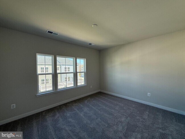 Building Photo - 4929 DUNHAVEN Dr