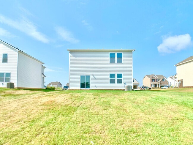 Building Photo - 821 Moray Ln