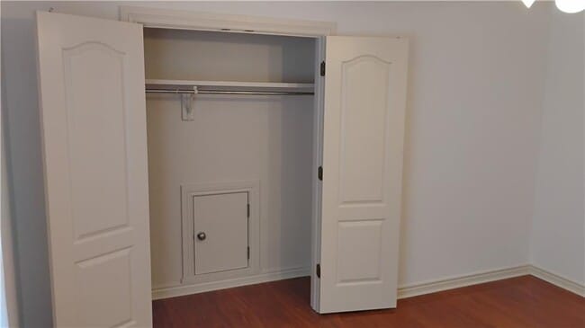 Building Photo - 3909 NE Kensington Ave