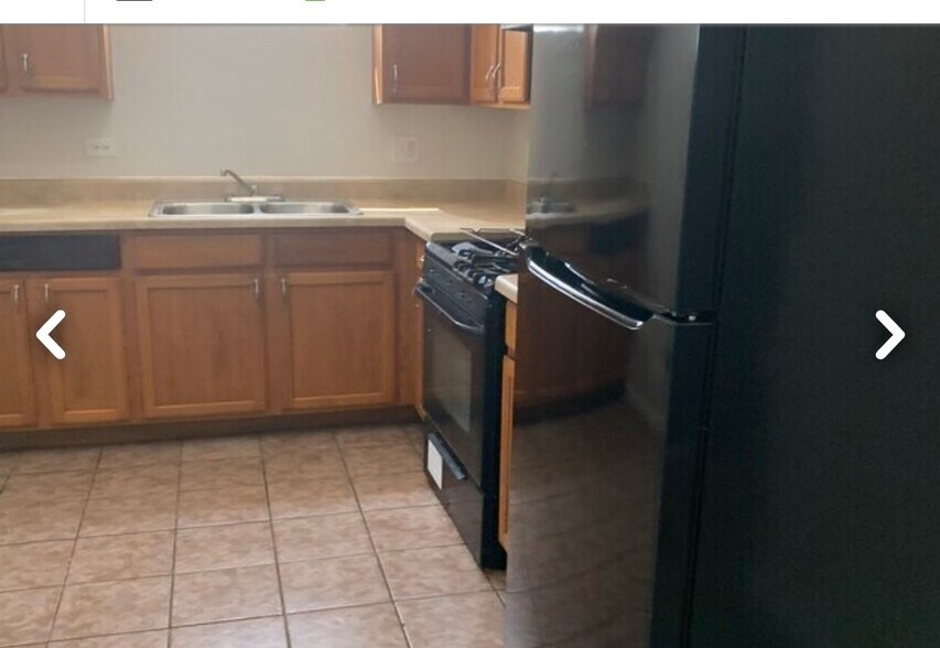 Building Photo - 7456 S Stewart Ave