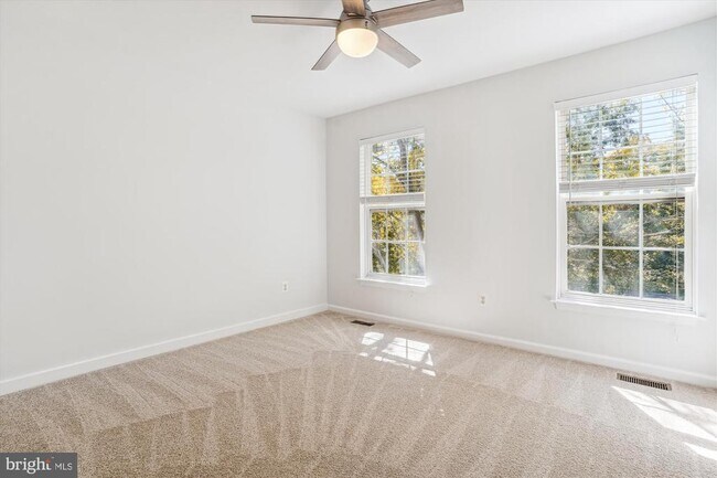 Building Photo - 20238 Portsmouth Blvd