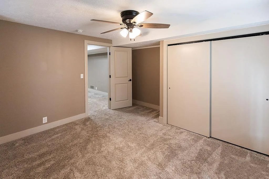 Building Photo - 2535 Saint Thomas Dr