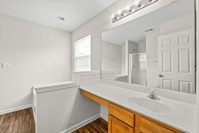 Building Photo - (Coming Soon) 4 Bedroom Home with a Bonus Room in Ballantyne!