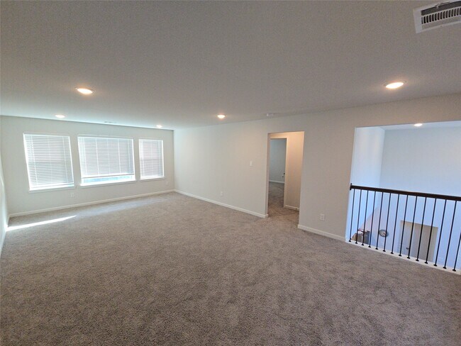 Building Photo - 9227 Dearborn Knoll Dr