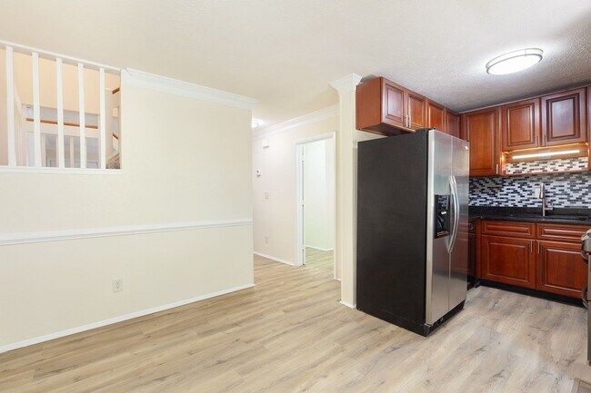 Building Photo - 3109 Destin Cir