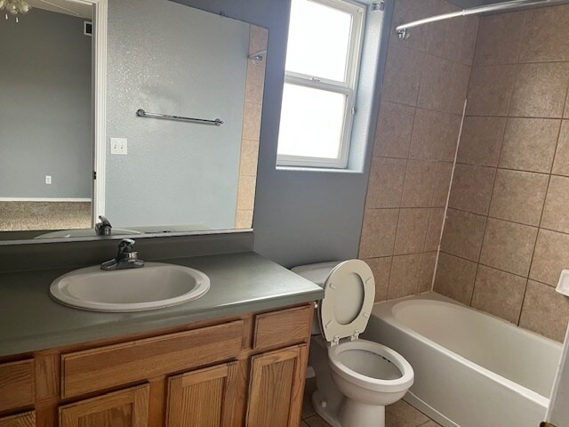 Building Photo - 5295 Imperial Dr