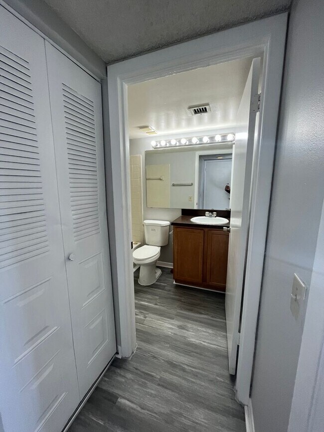 Building Photo - TWO BEDROOM TWO BATHROOM !! WATERFRONT COMMUNITY