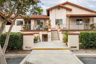 Building Photo - Well-Maintained 3 Bedroom Condo in Calavera Hills - Somerset