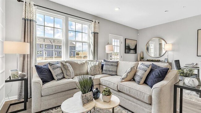 Building Photo - 1132 Martin Rd