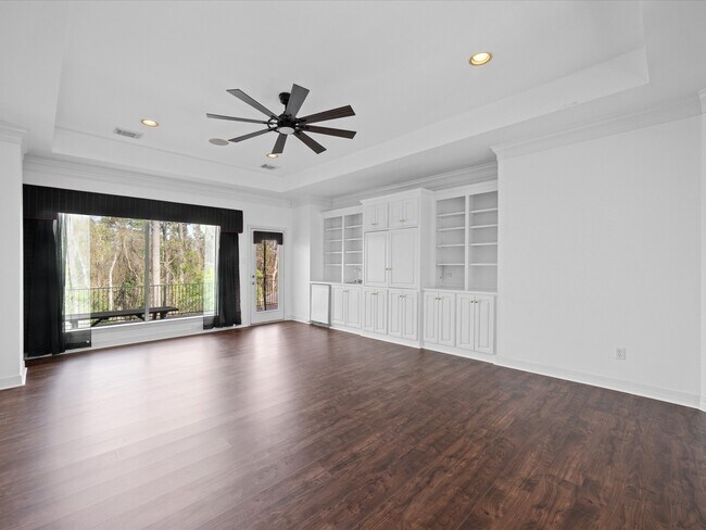 Building Photo - 15318 Beecham Dr